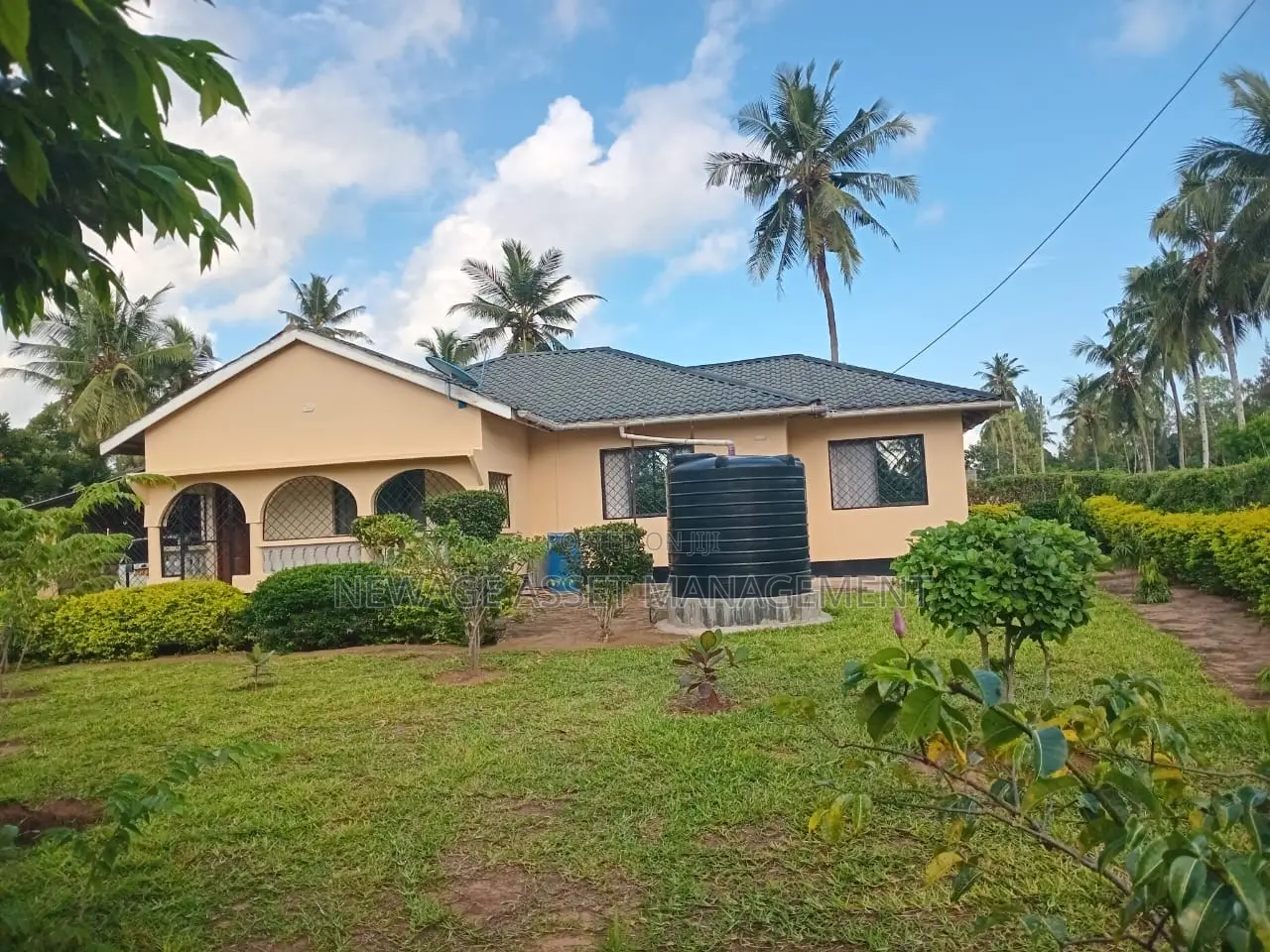 3bdrm Bungalow in North Coast for sale