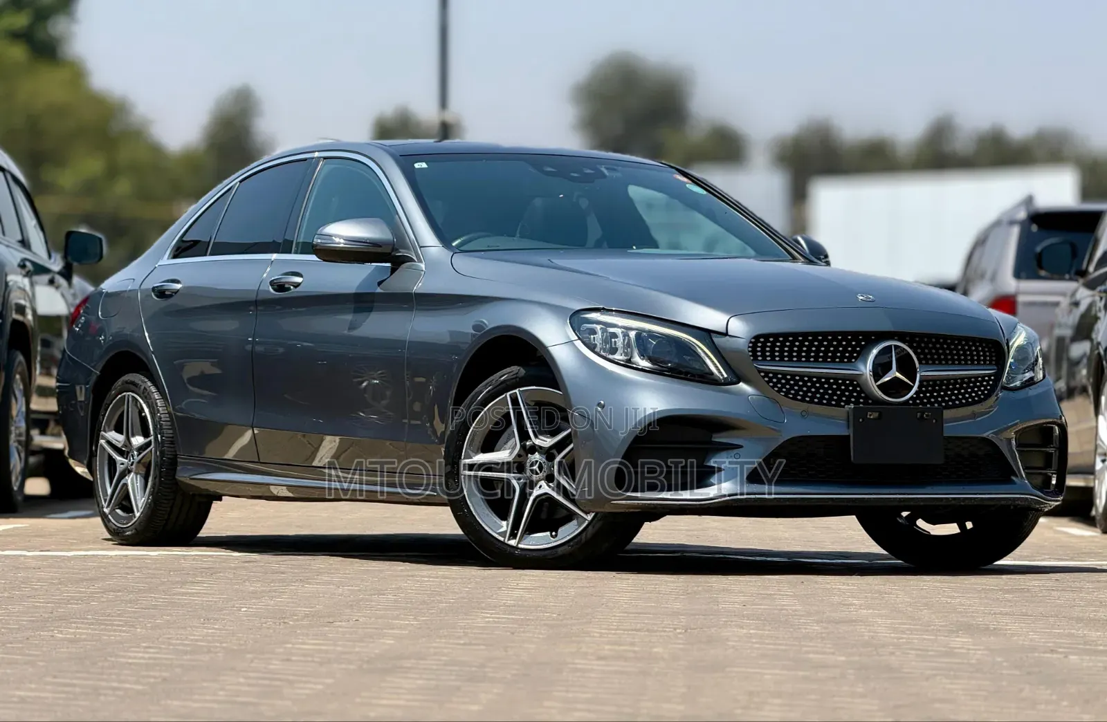 Mercedes-Benz C200 2019 Gray