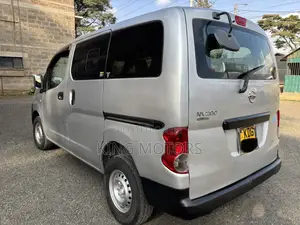 Nissan NP200 2016 Silver