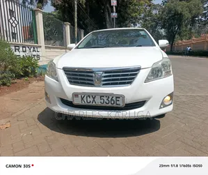 Toyota Premio 2013 White