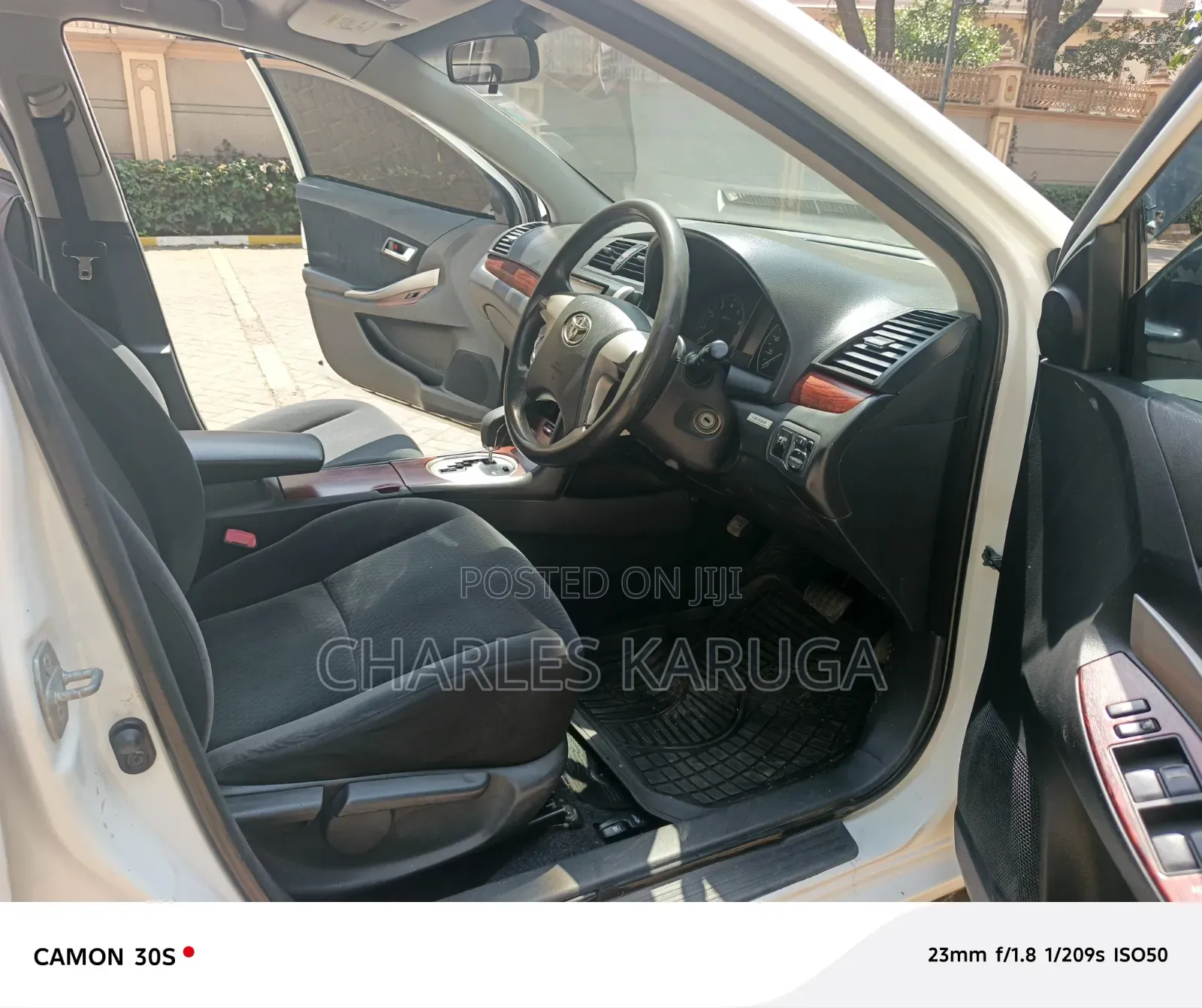 Toyota Premio 2013 White