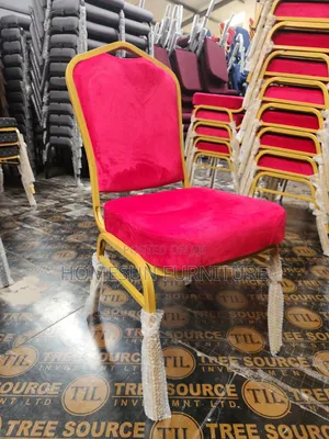 Premium Banquet Chair – Red Velvet With Gold Frame