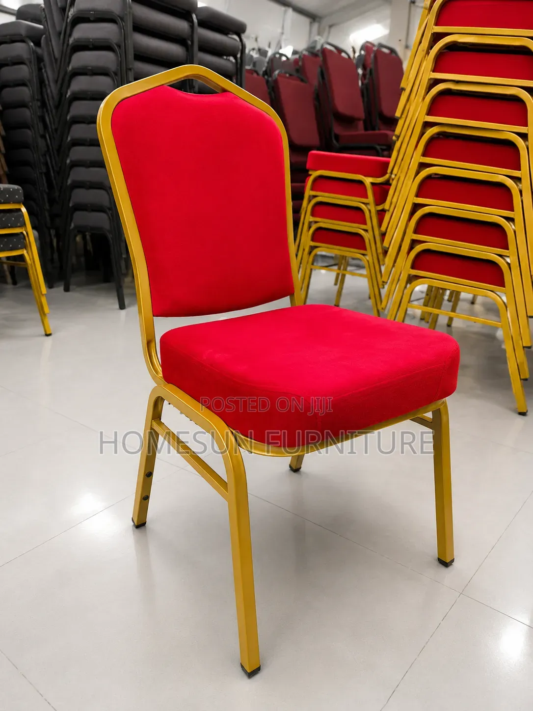 Premium Banquet Chair – Red Velvet With Gold Frame