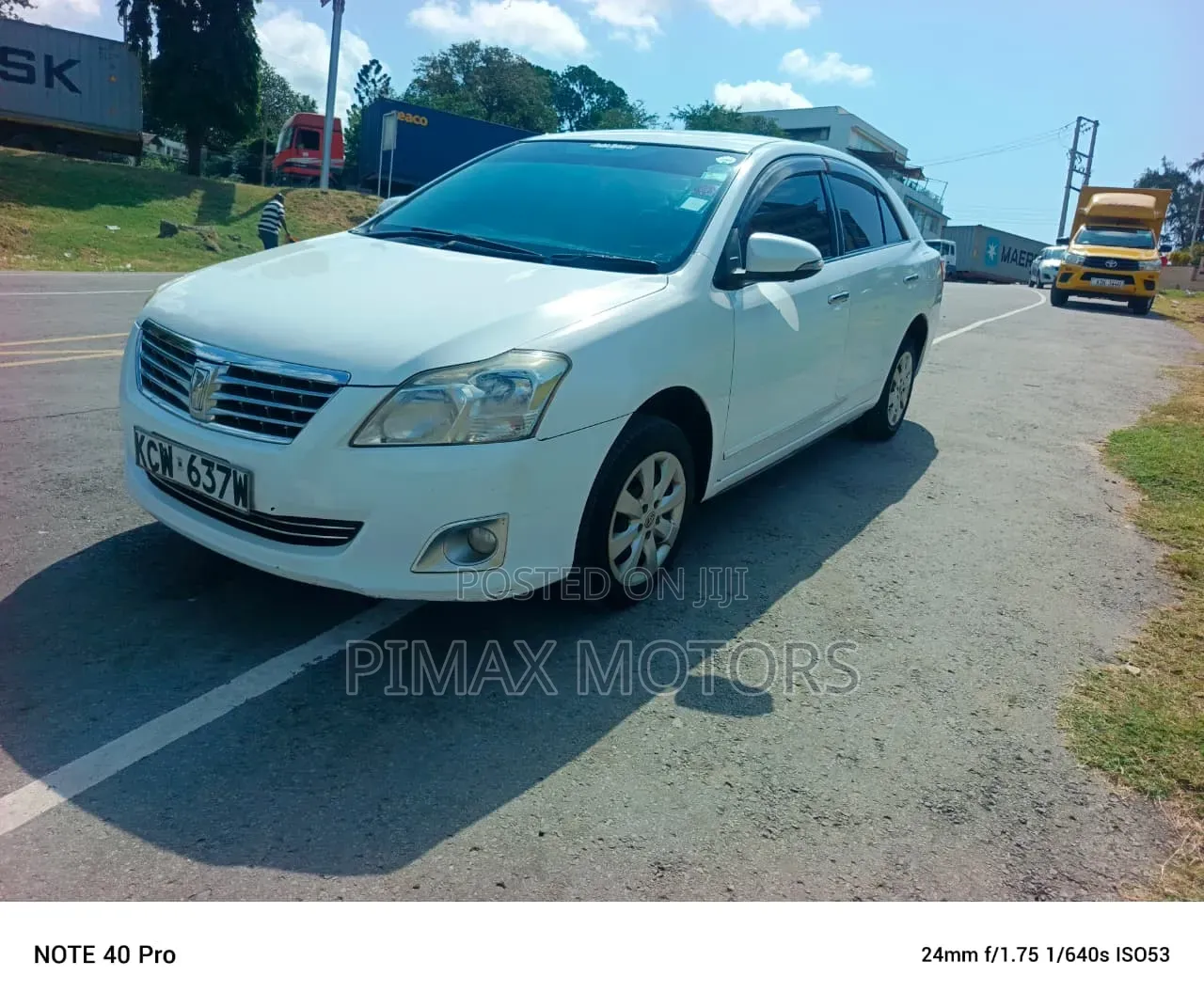 Toyota Premio 2014 White