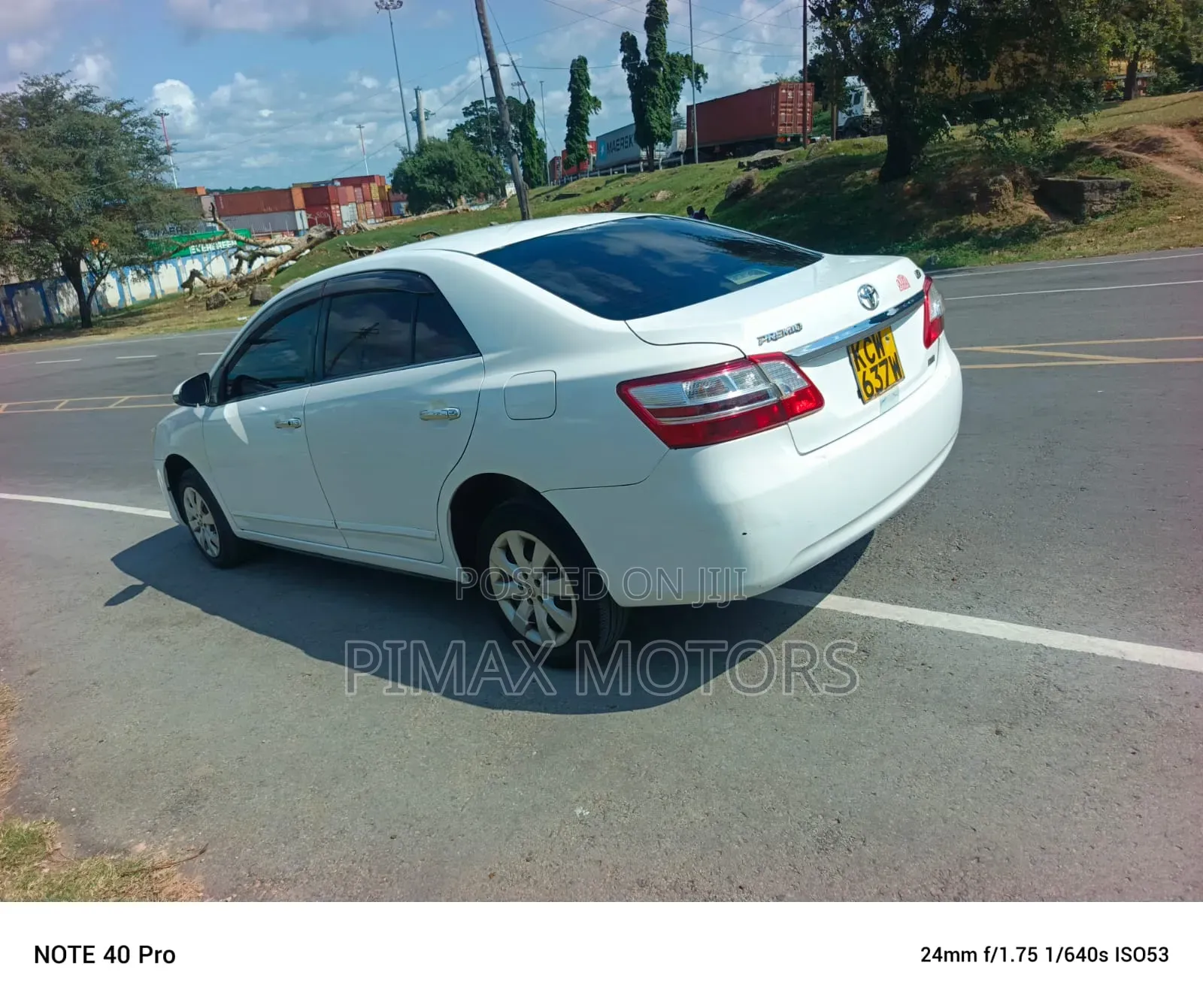 Toyota Premio 2014 White