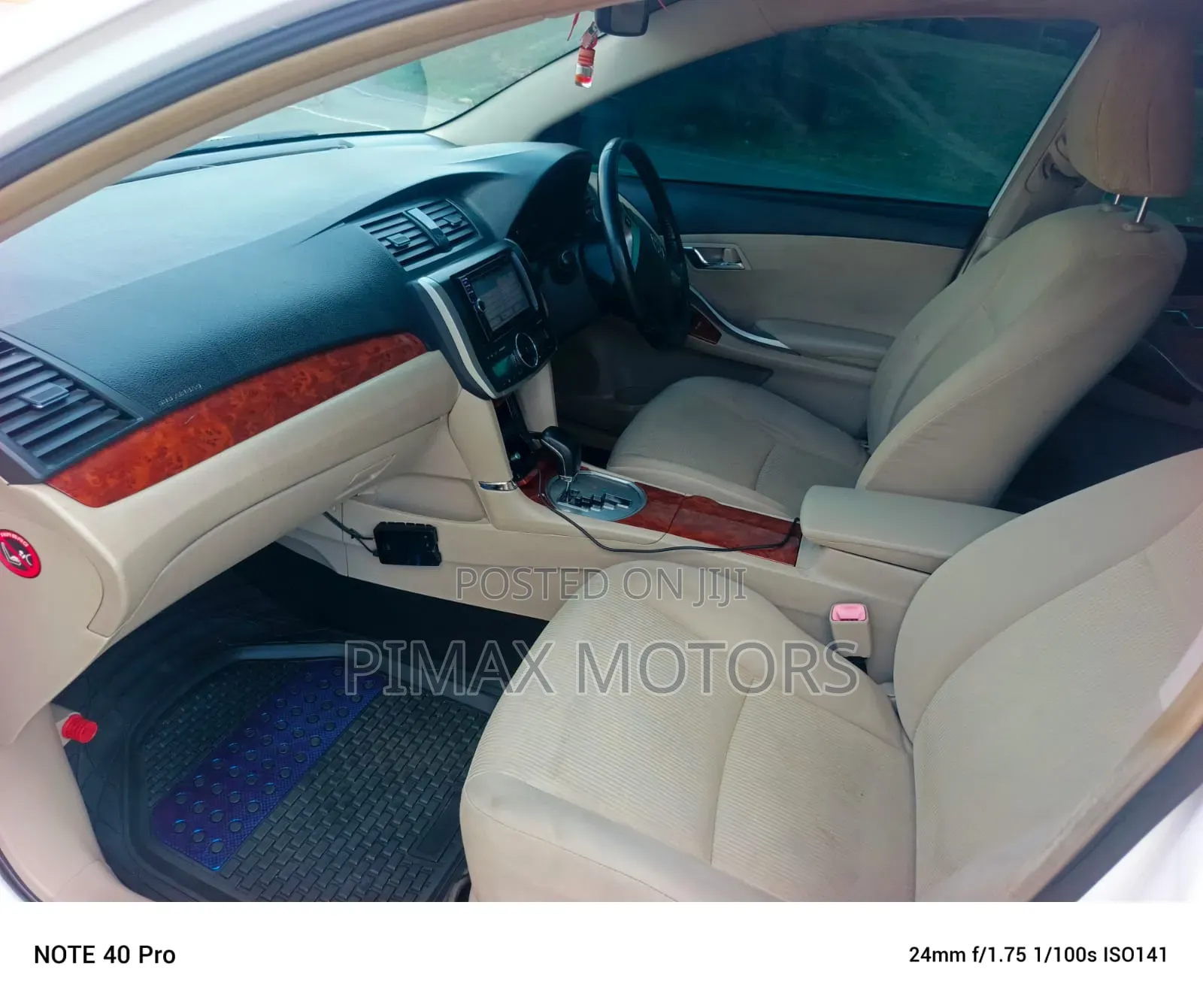 Toyota Premio 2014 White