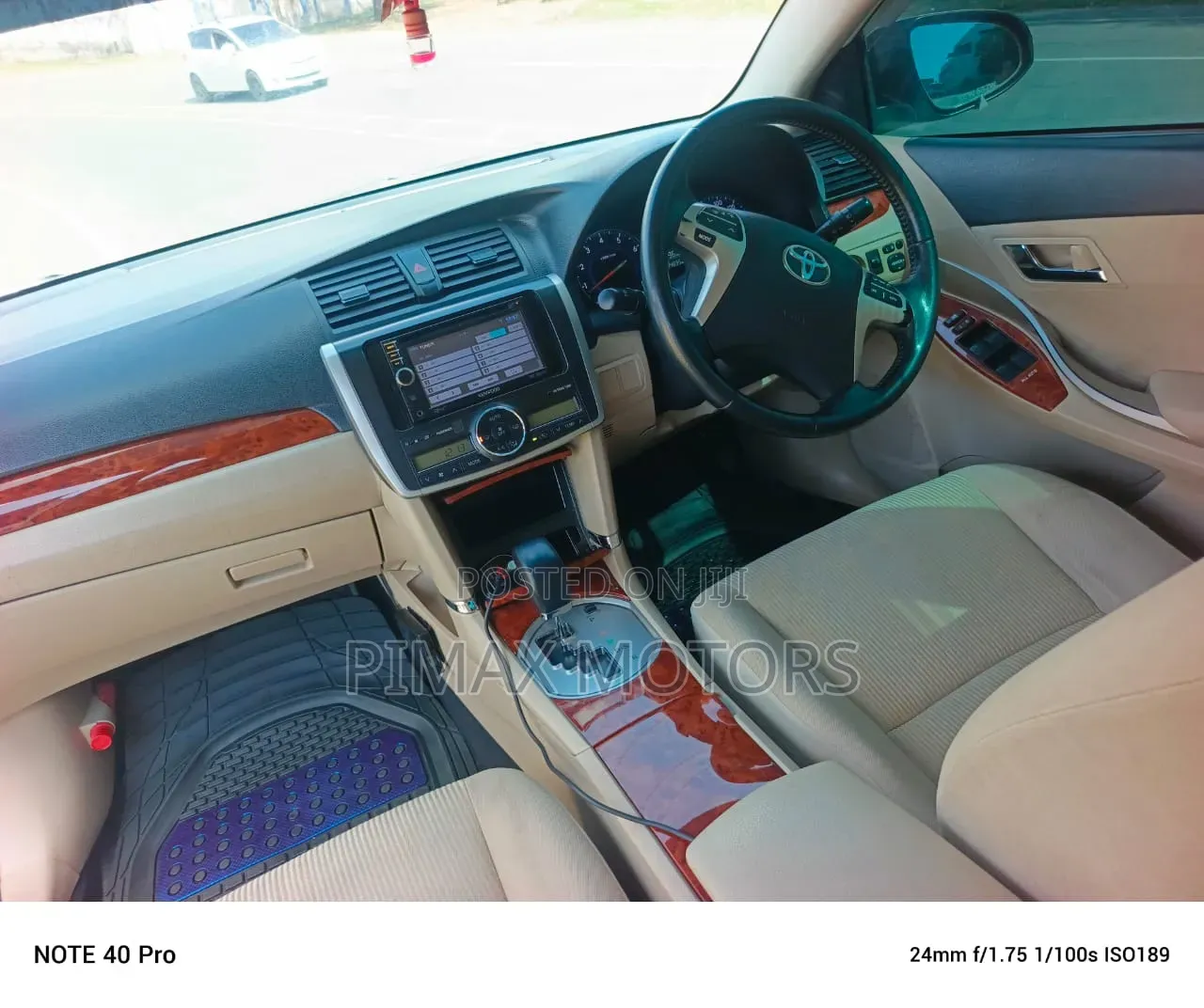 Toyota Premio 2014 White