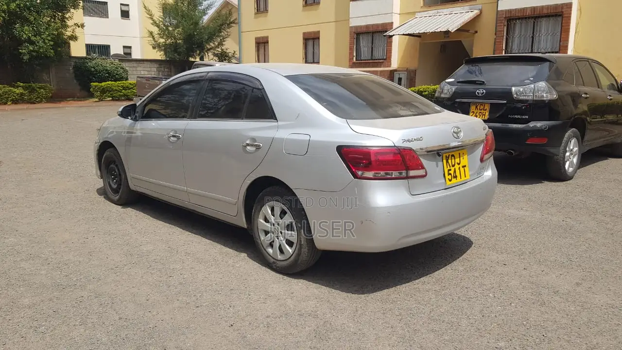 Toyota Premio 1.8 AWD 2017 Silver