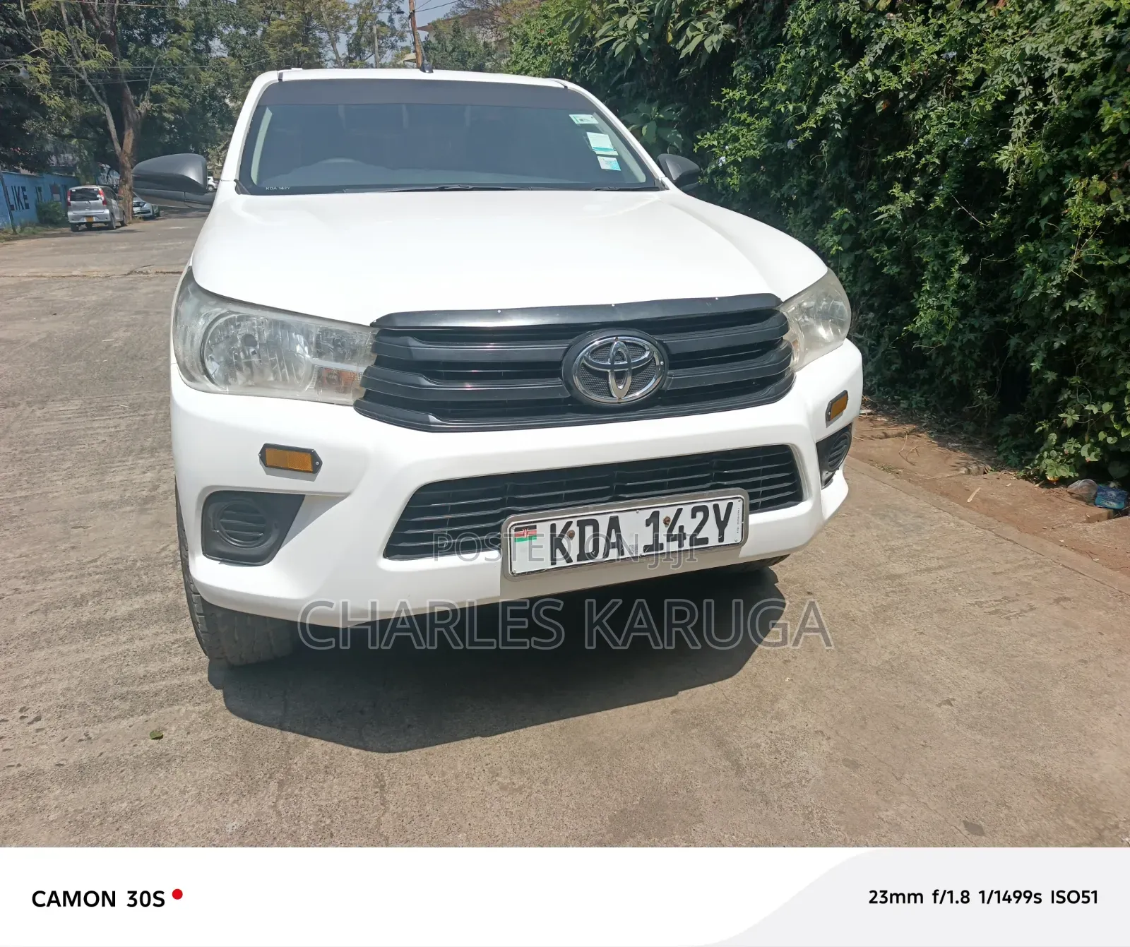 Toyota Hilux 2021 White