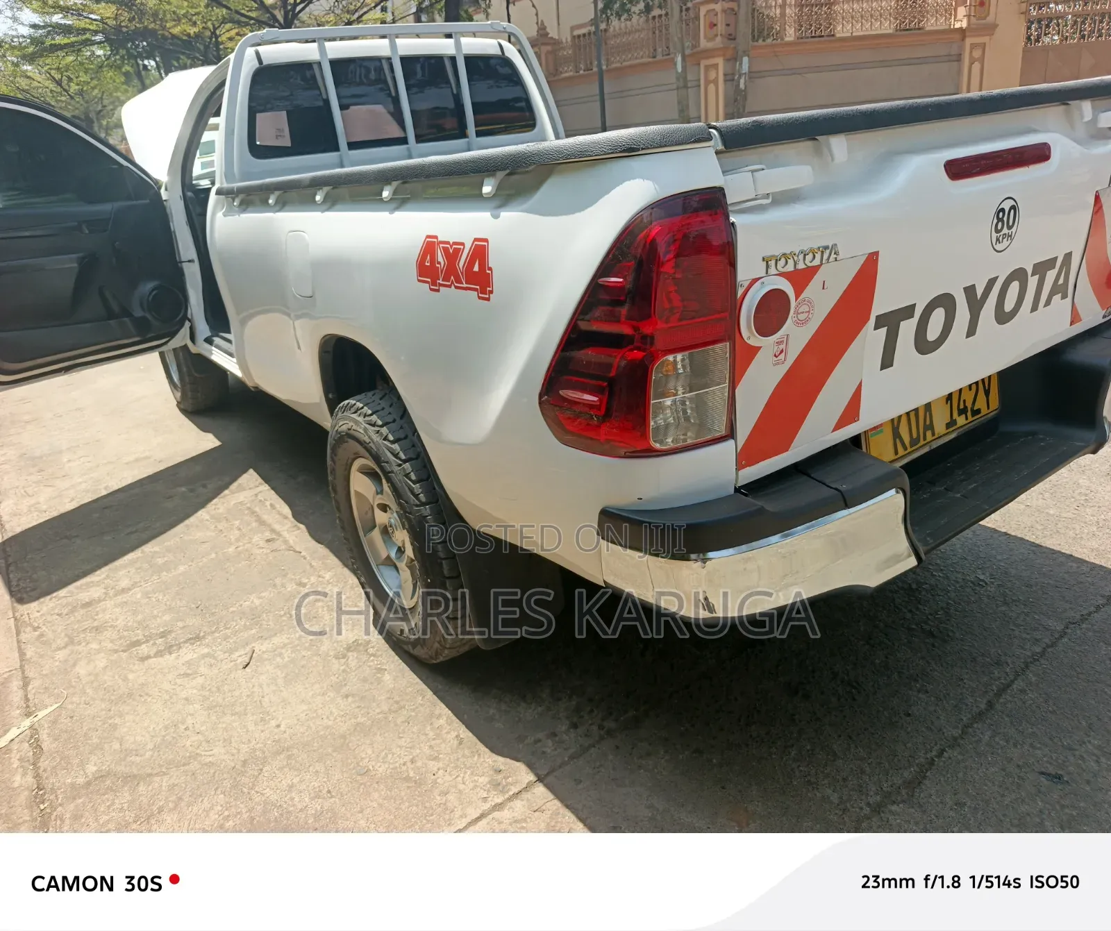 Toyota Hilux 2021 White