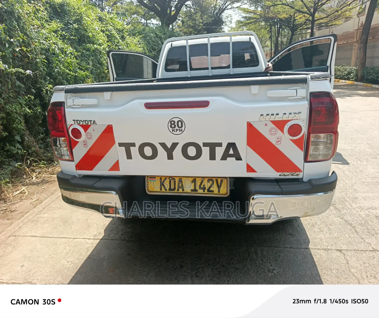 Toyota Hilux 2021 White