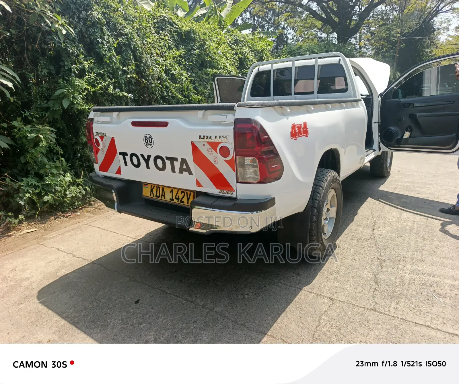 Toyota Hilux 2021 White