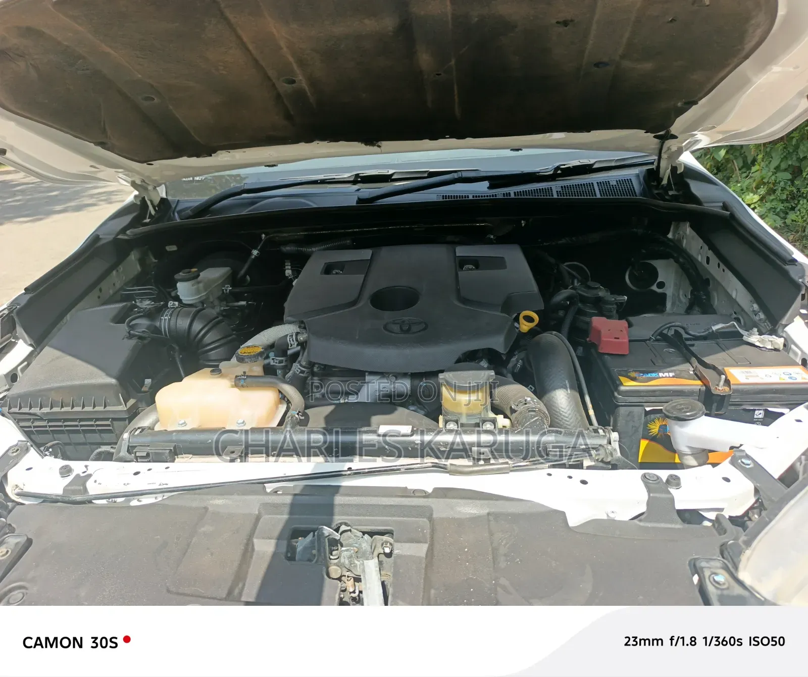 Toyota Hilux 2021 White