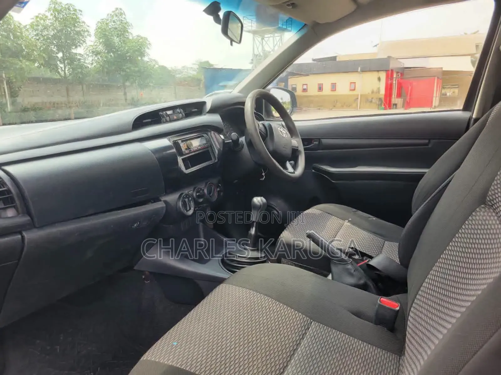 Toyota Hilux 2023 Gray