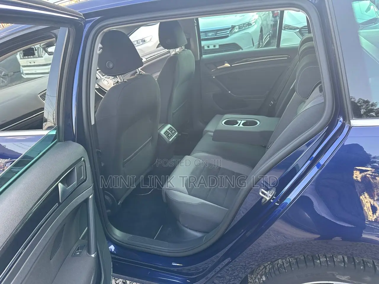 Volkswagen Golf Variant 2019 Blue