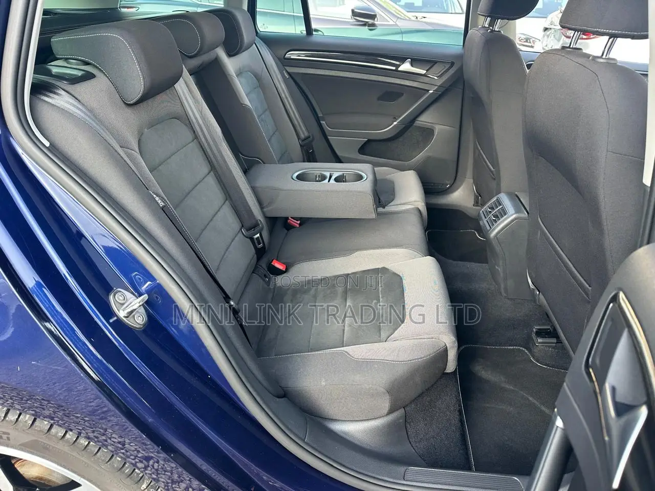 Volkswagen Golf Variant 2019 Blue