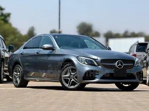Mercedes-Benz C200 2020 Gray