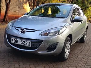 Mazda Demio 2013 Silver