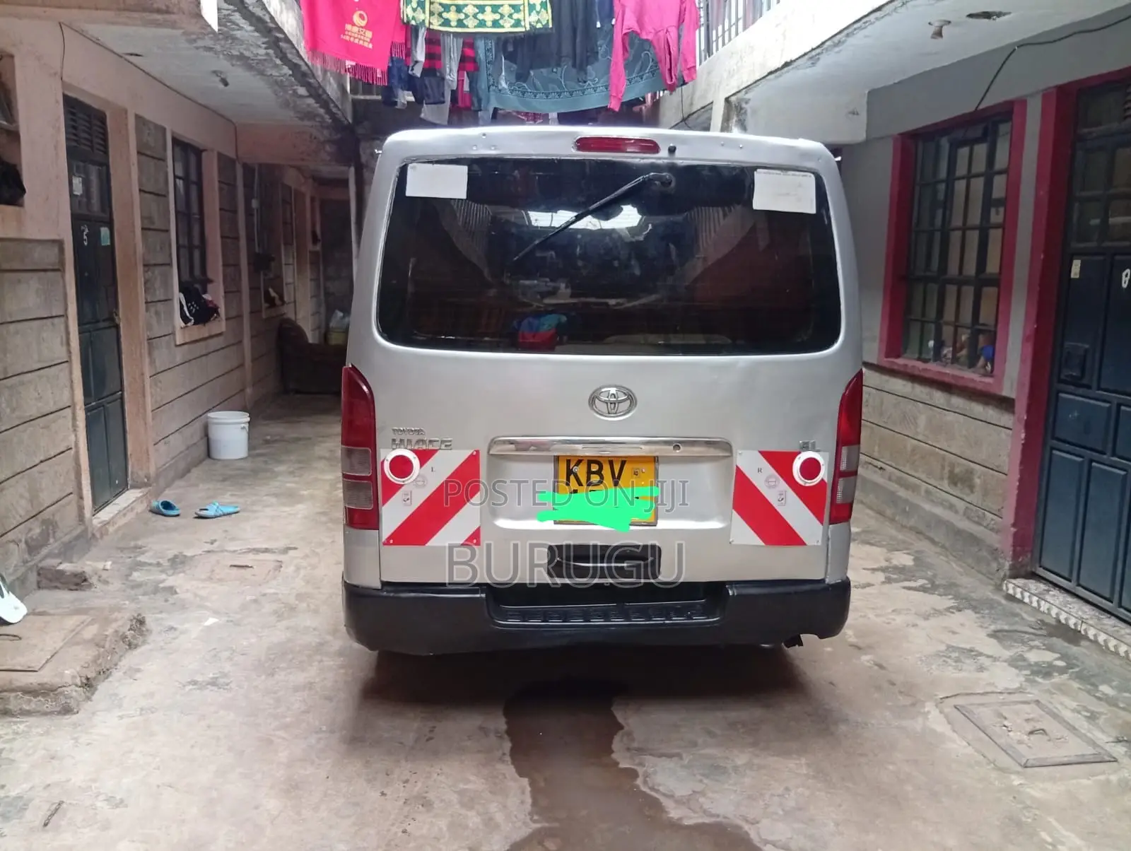 Toyota HiAce 2007 Silver