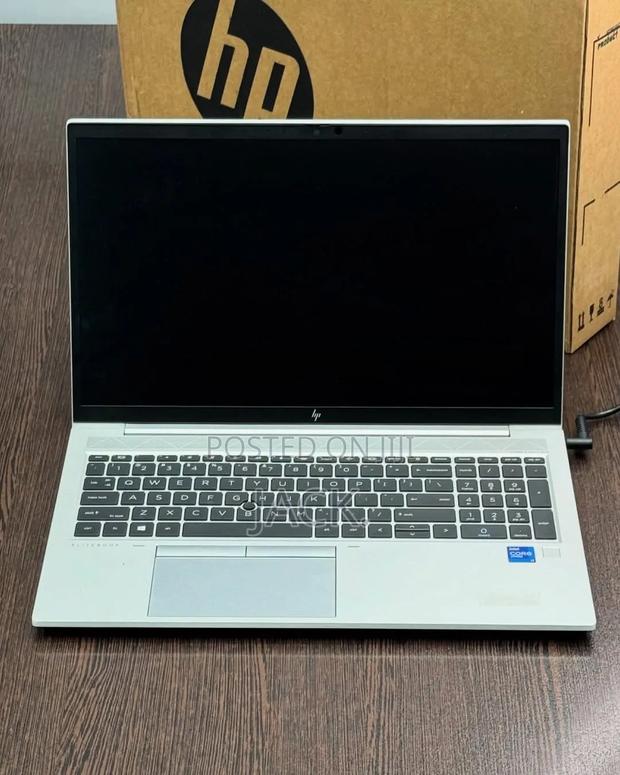 Laptop HP EliteBook 850 G8 16GB Intel Core i7 SSD 512GB