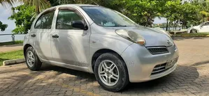 Nissan March 2010 Silver