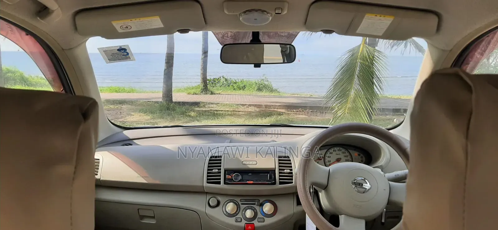 Nissan March 2010 Silver
