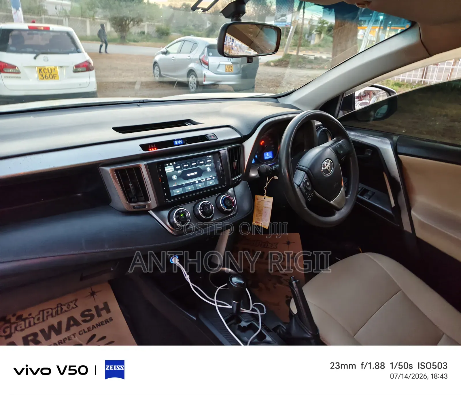 Toyota RAV4 2014 White