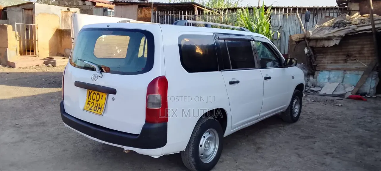Toyota Probox 2007 White