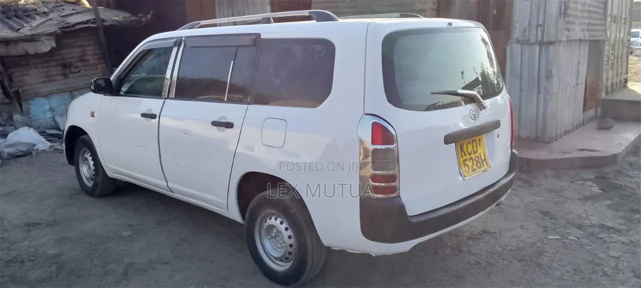 Toyota Probox 2007 White