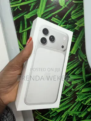 New Apple iPhone 17 Pro Max 256 GB Silver