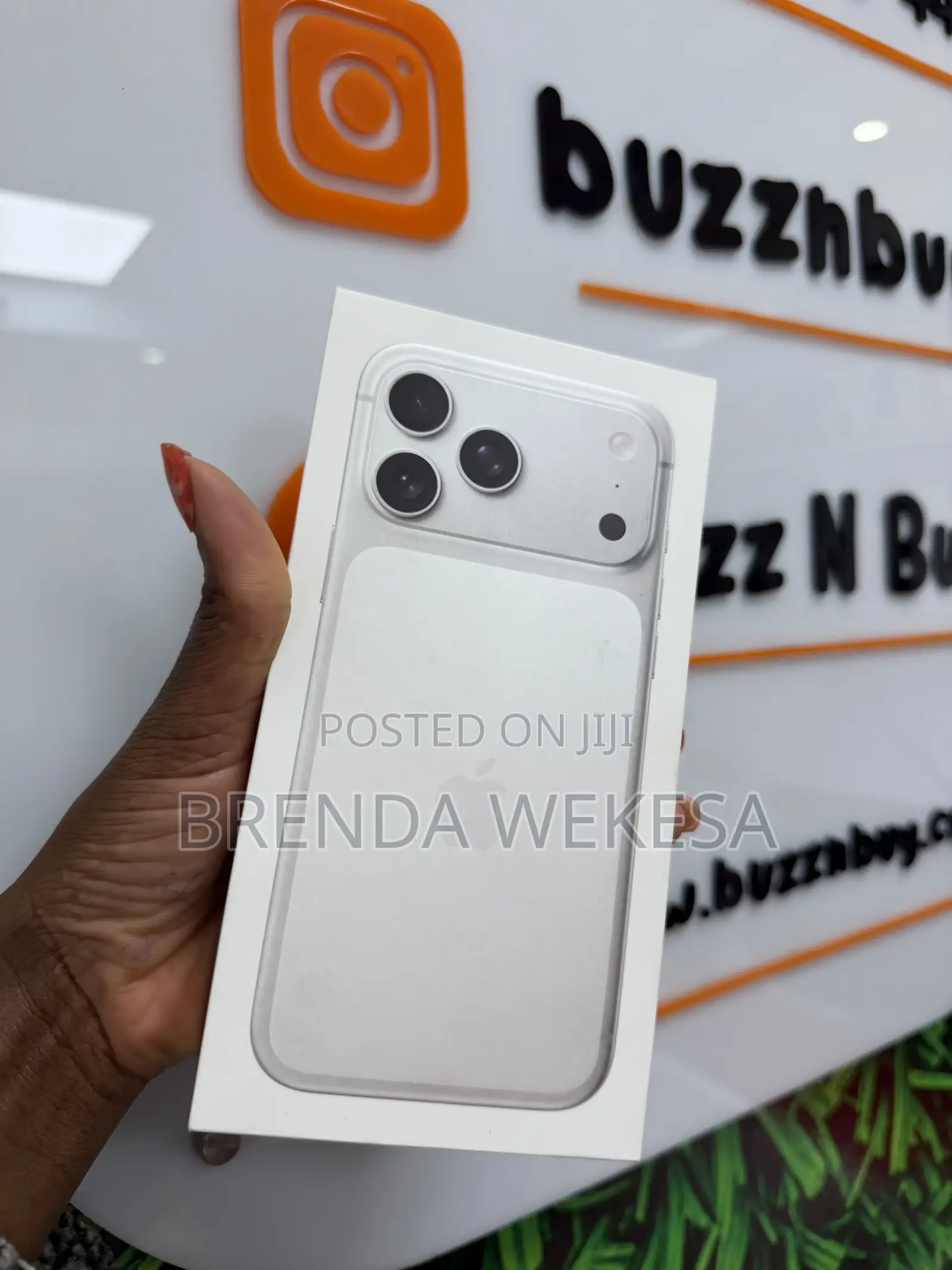 New Apple iPhone 17 Pro Max 256 GB Silver