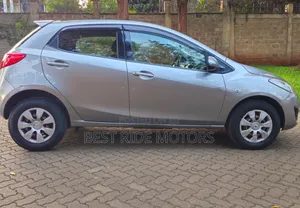 Mazda Demio 2013 Silver