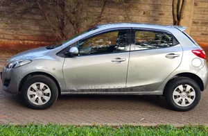 Mazda Demio 2013 Silver