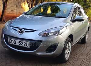 Mazda Demio 2013 Silver