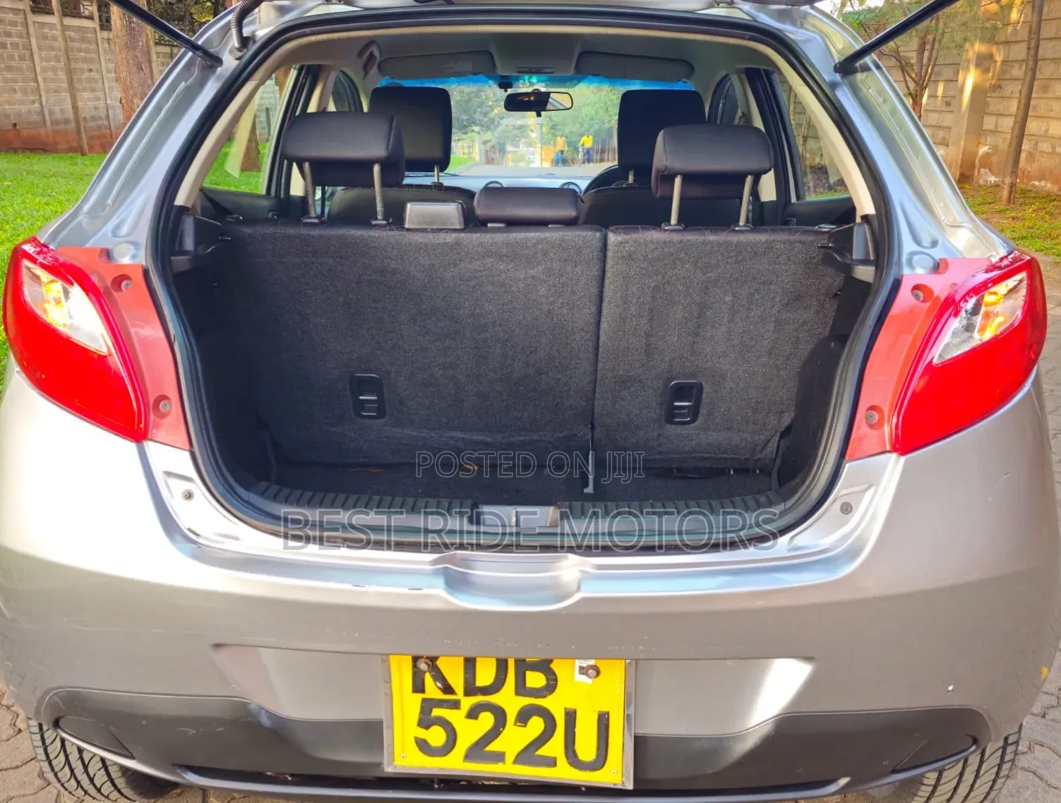 Mazda Demio 2013 Silver