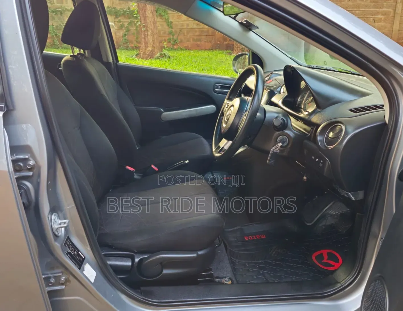 Mazda Demio 2013 Silver