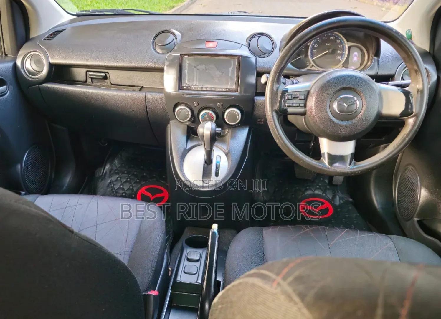 Mazda Demio 2013 Silver