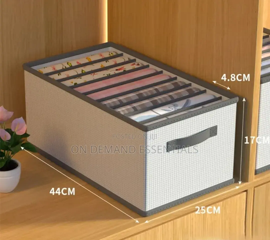 8 Grid Jeans Compartment Storage Box