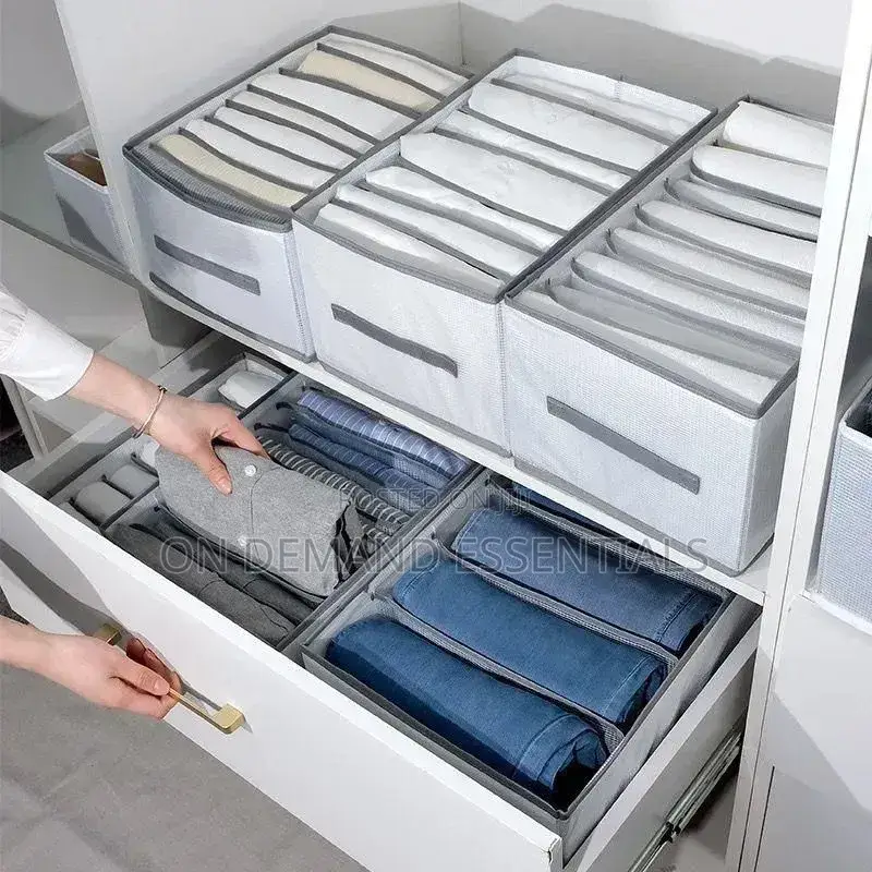 8 Grid Jeans Compartment Storage Box