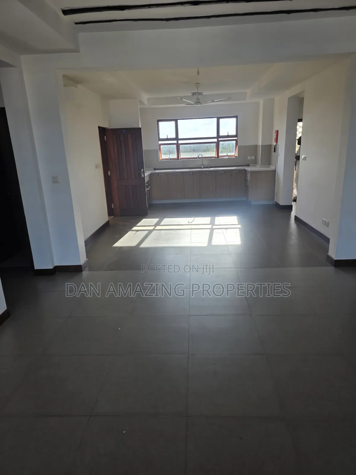2bdrm Apartment in Kikambala Beachfront for sale