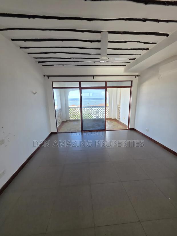 2bdrm Apartment in Kikambala Beachfront for sale - thumbnail 10