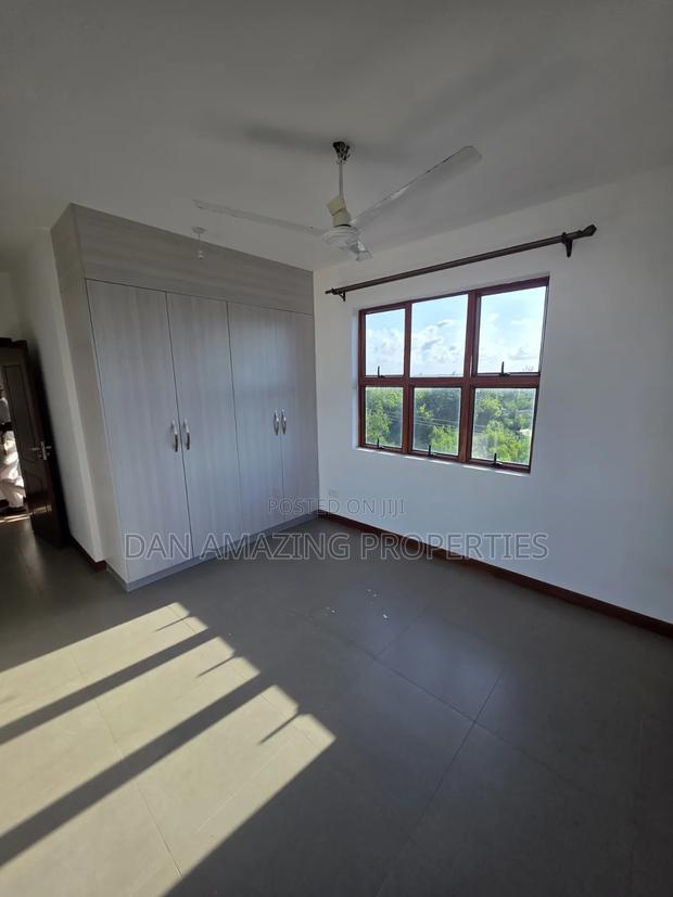 2bdrm Apartment in Kikambala Beachfront for sale - thumbnail 12