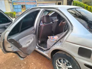 Nissan Sunny 2001 Silver