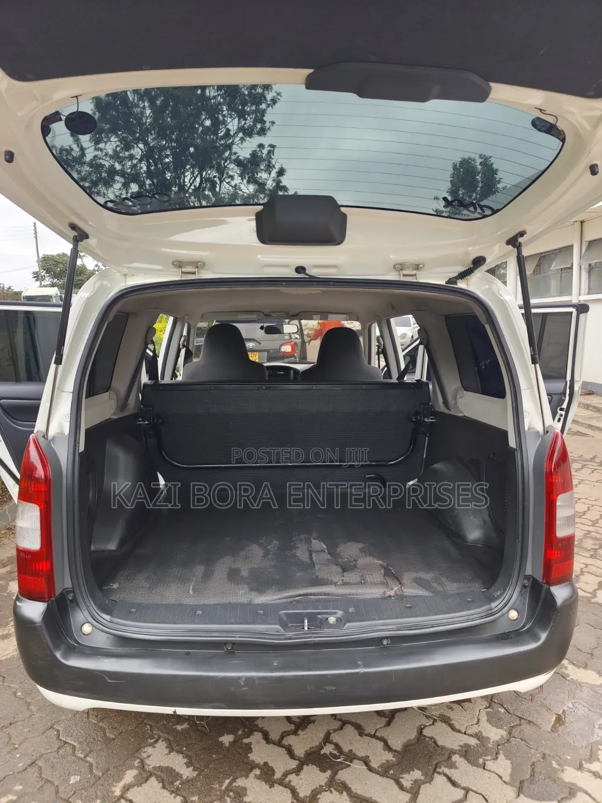 Toyota Probox 1.5 DX Comfort 2WD 2014 White