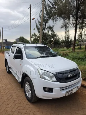 Isuzu D-MAX 2014 White