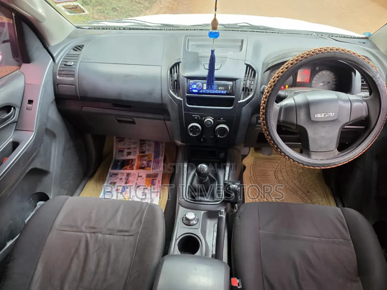 Isuzu D-MAX 2014 White