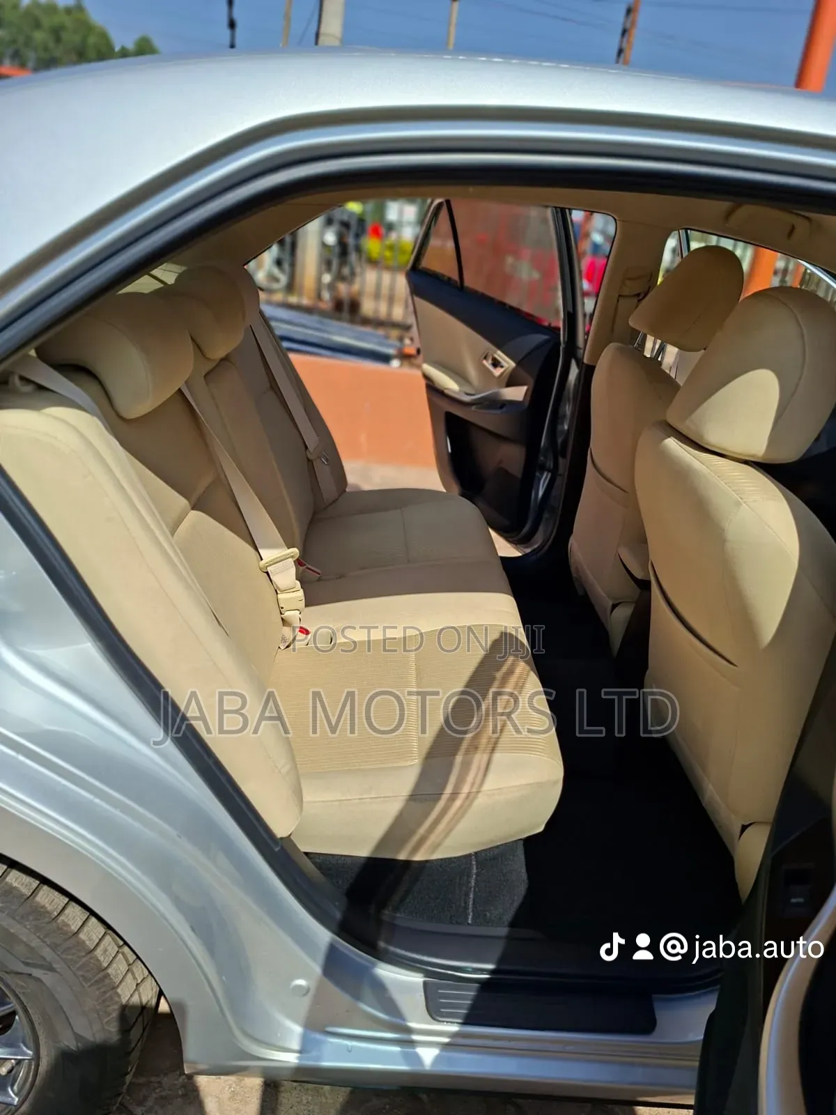 Toyota Premio 2018 White