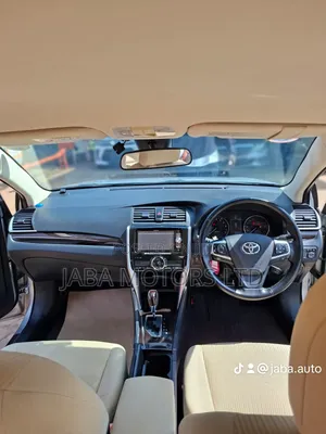 Toyota Premio 2018 White