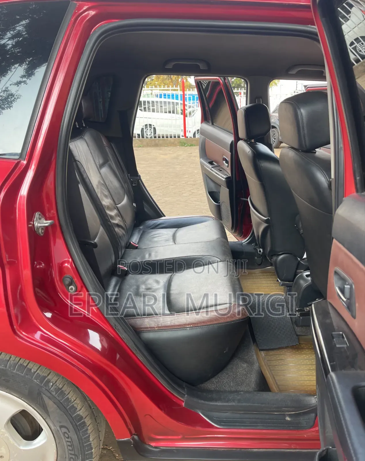 Mazda Verisa 2009 Red