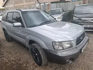 Subaru Forester 2002 Silver